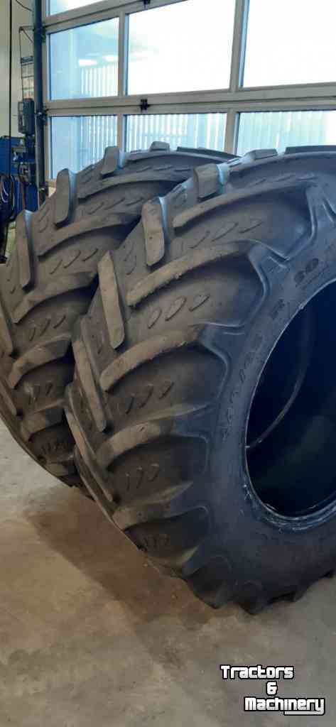 Wheels, Tyres, Rims & Dual spacers Kleber 540/65R30 Kleber