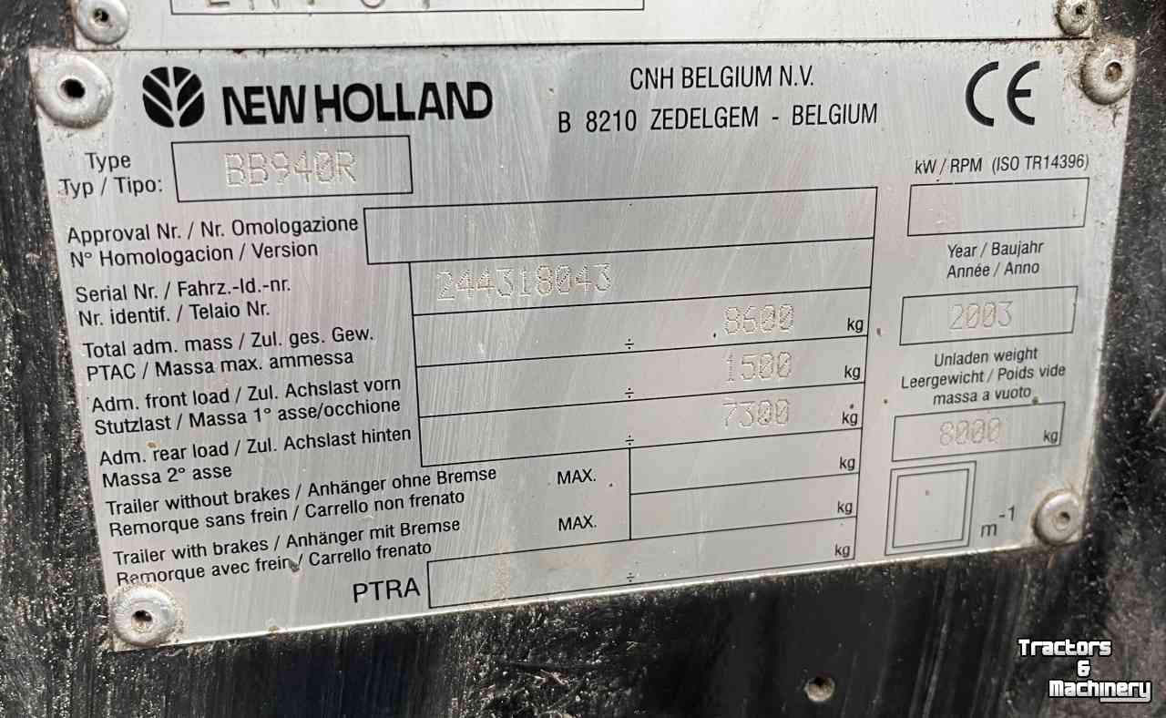 Balers New Holland BB940R Grootpakpers weidebouwmachines