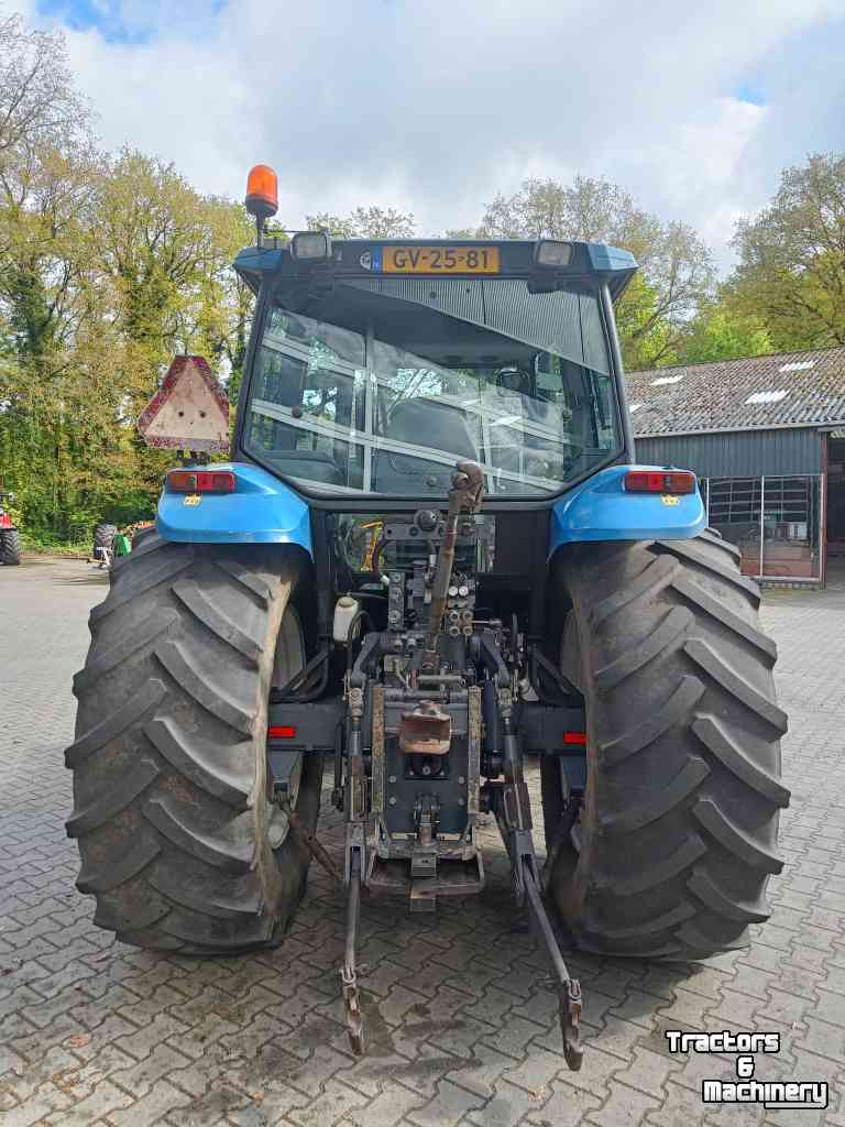 Tractors New Holland TM 135