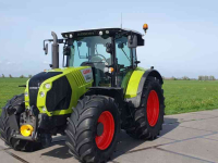 Tractors Claas Arion 530
