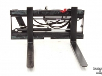 Pallet Fork frames Qmac Vorkenbord met hydraulisch verstelbare vorken