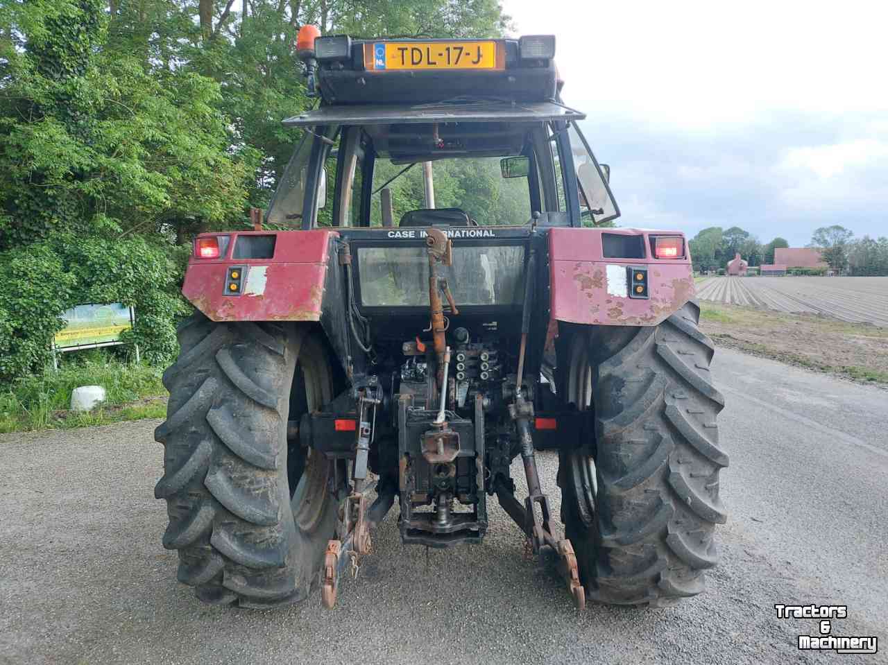 Tractors Case-IH 5130