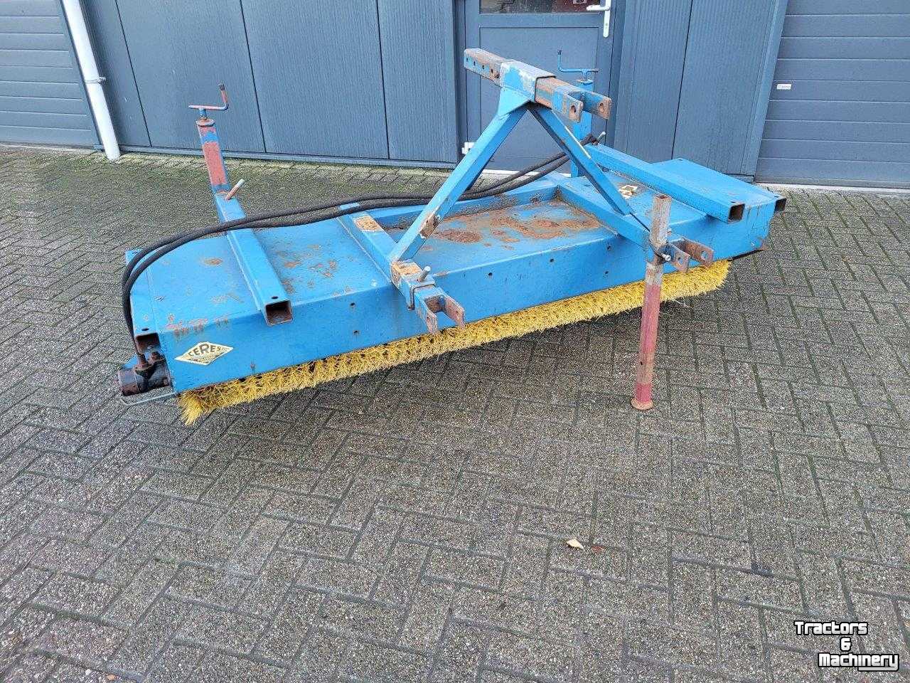 Sweepers and vacuum sweepers Ceres 2.20 breed