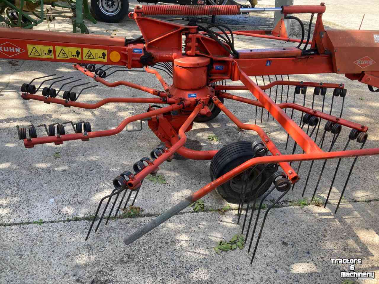 Rake Kuhn GA 6000