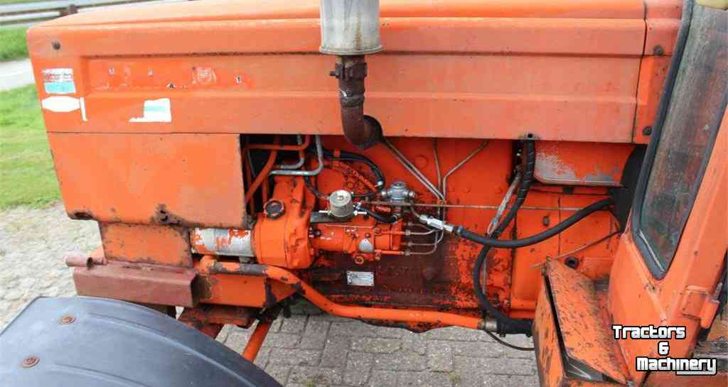 Tractors Renault 781 2WD Tractor