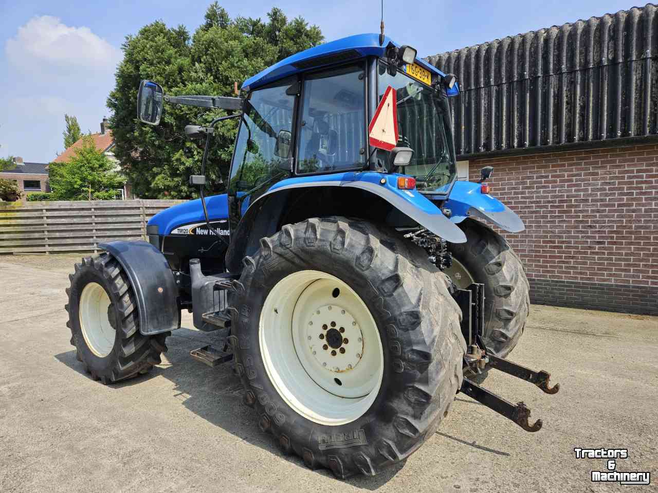 Tractors New Holland TM 120