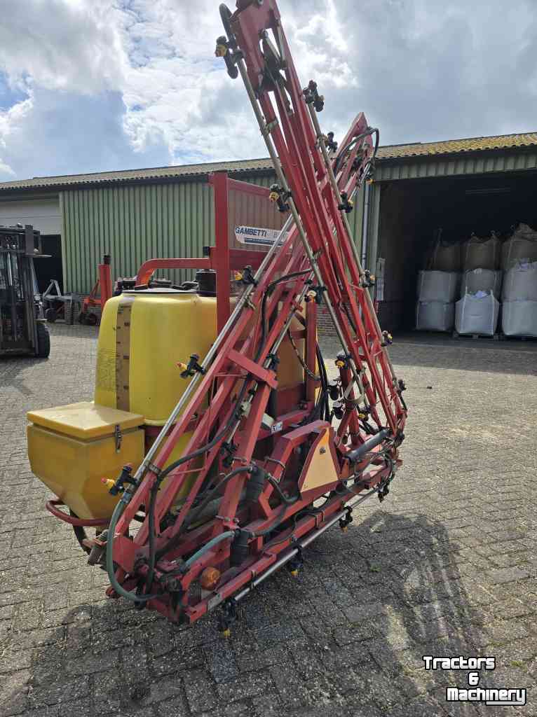 Fieldsprayer 3 points Gambetti spuit 15 meter