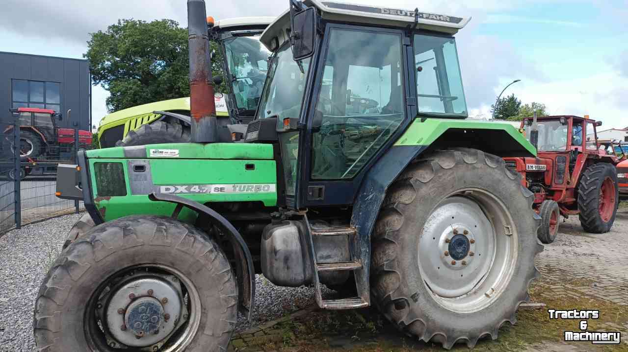 Tractors Deutz-Fahr Agrostar DX 4.71