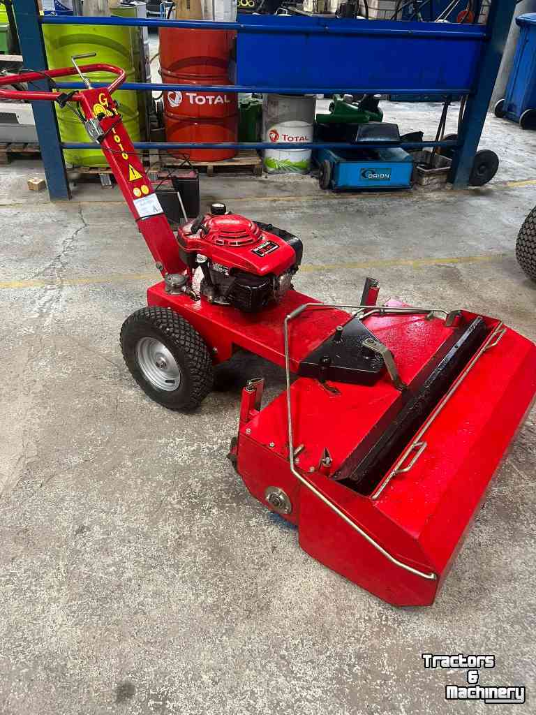 Sweepers and vacuum sweepers M-Sweep GS1010