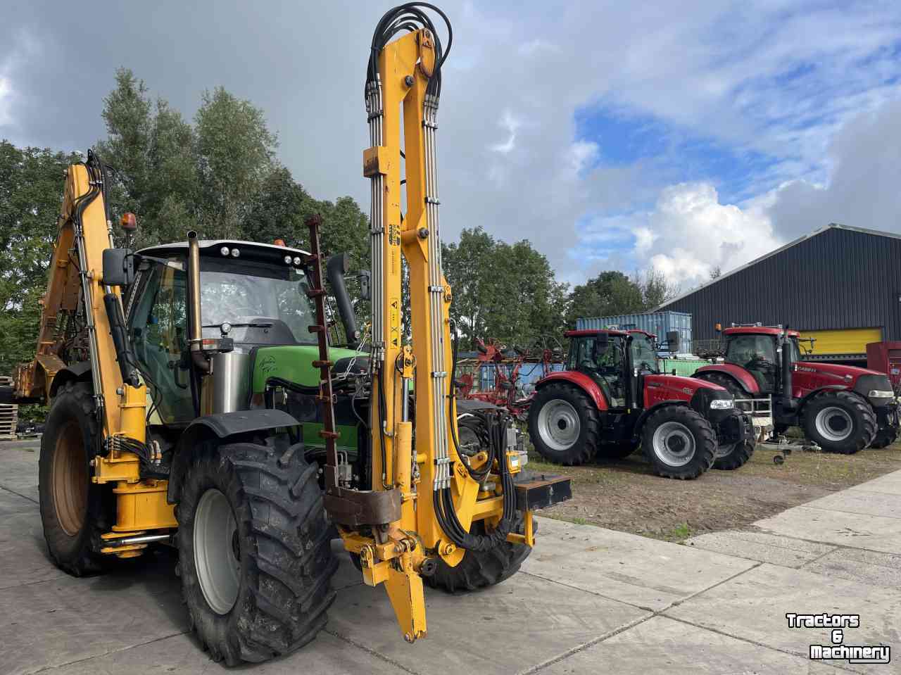 Tractors Deutz Agrotron ttv 610 met herder cavalier mbk 418 en herder front giek