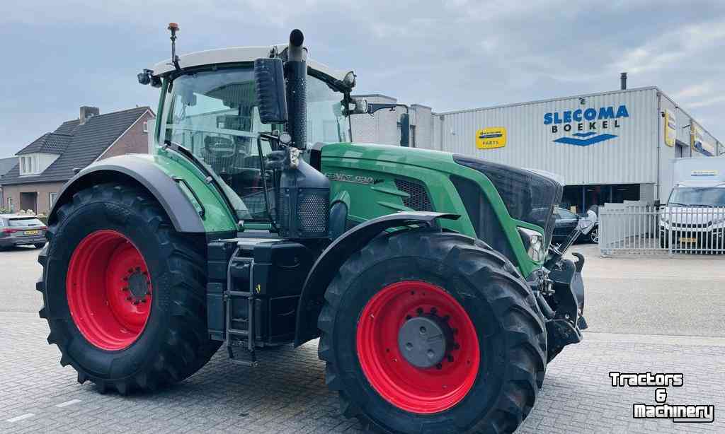 Tractors Fendt 930 Vario Profi Plus Tractor