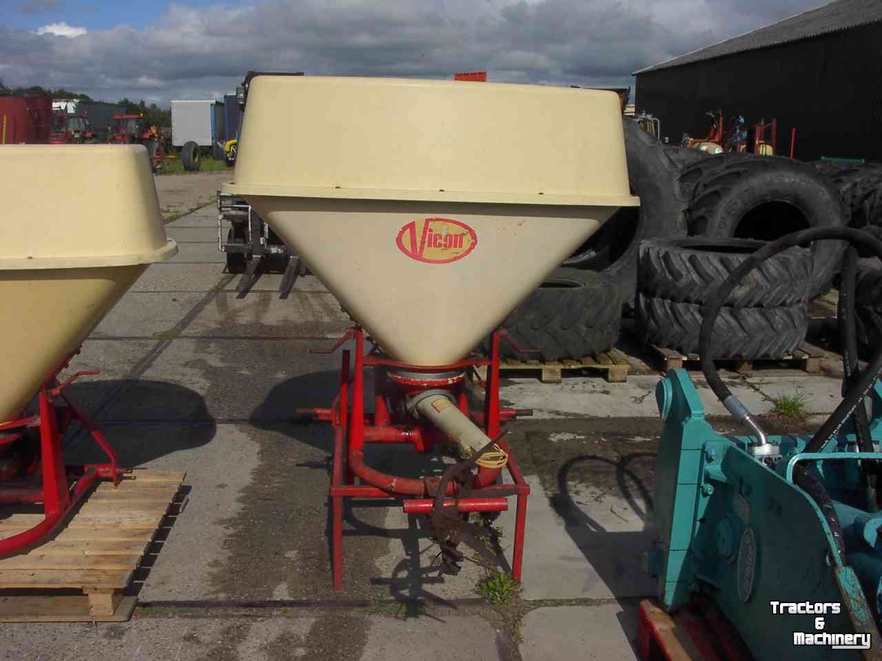 Fertilizer spreader Vicon PS 600