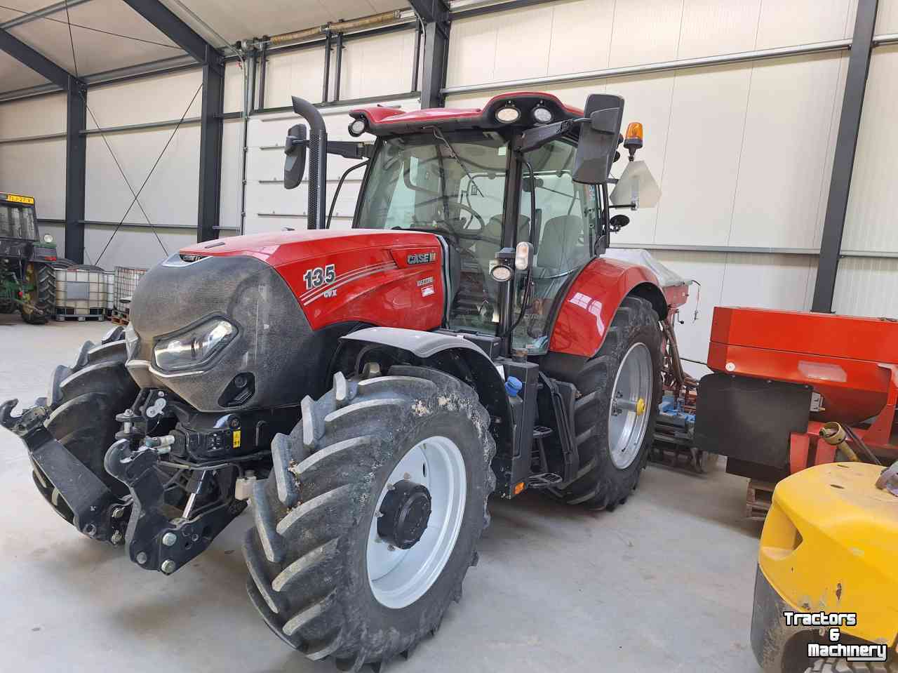 Tractors Case-IH Maxxum 135 cvx