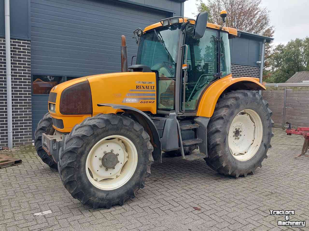 Tractors Renault Ares 620