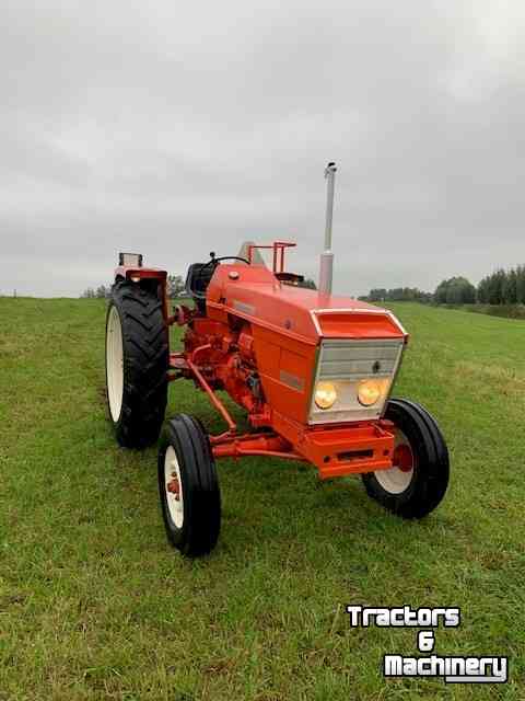 Tractors Renault 56