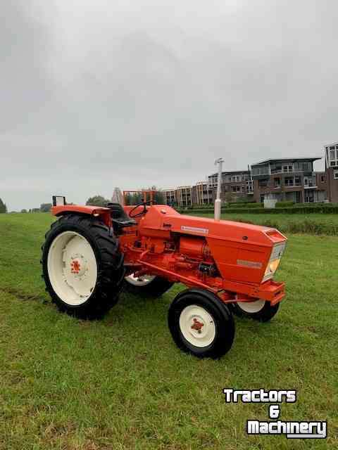 Tractors Renault 56