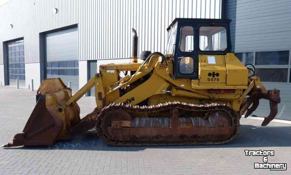 Wheelloader Komatsu D57S Crawler Loader + Ripper