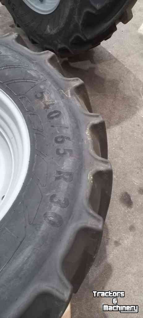 Wheels, Tyres, Rims & Dual spacers Mitas 540/65R30 AC65