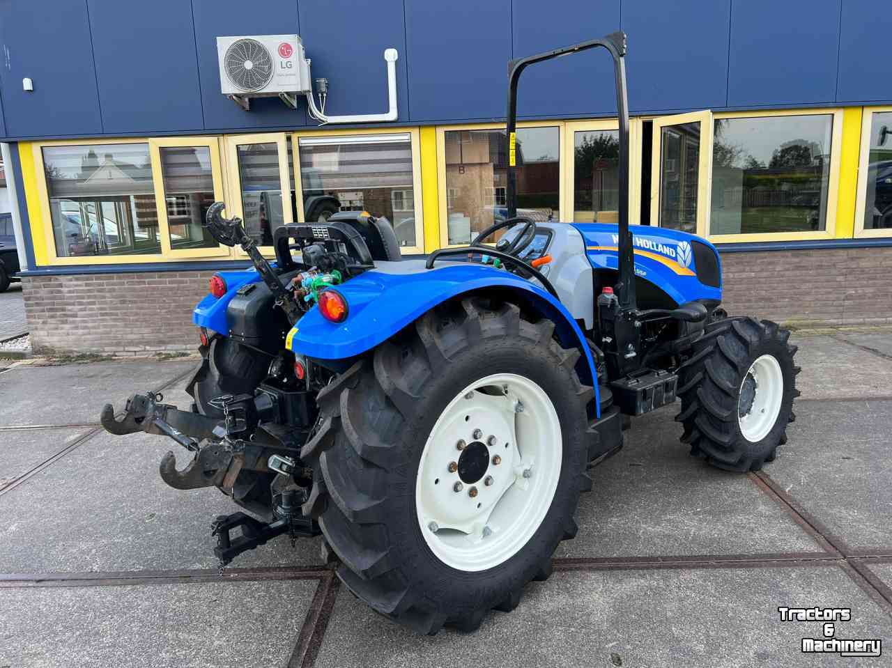 Tractors New Holland T3.55F tractor trekker tracteur