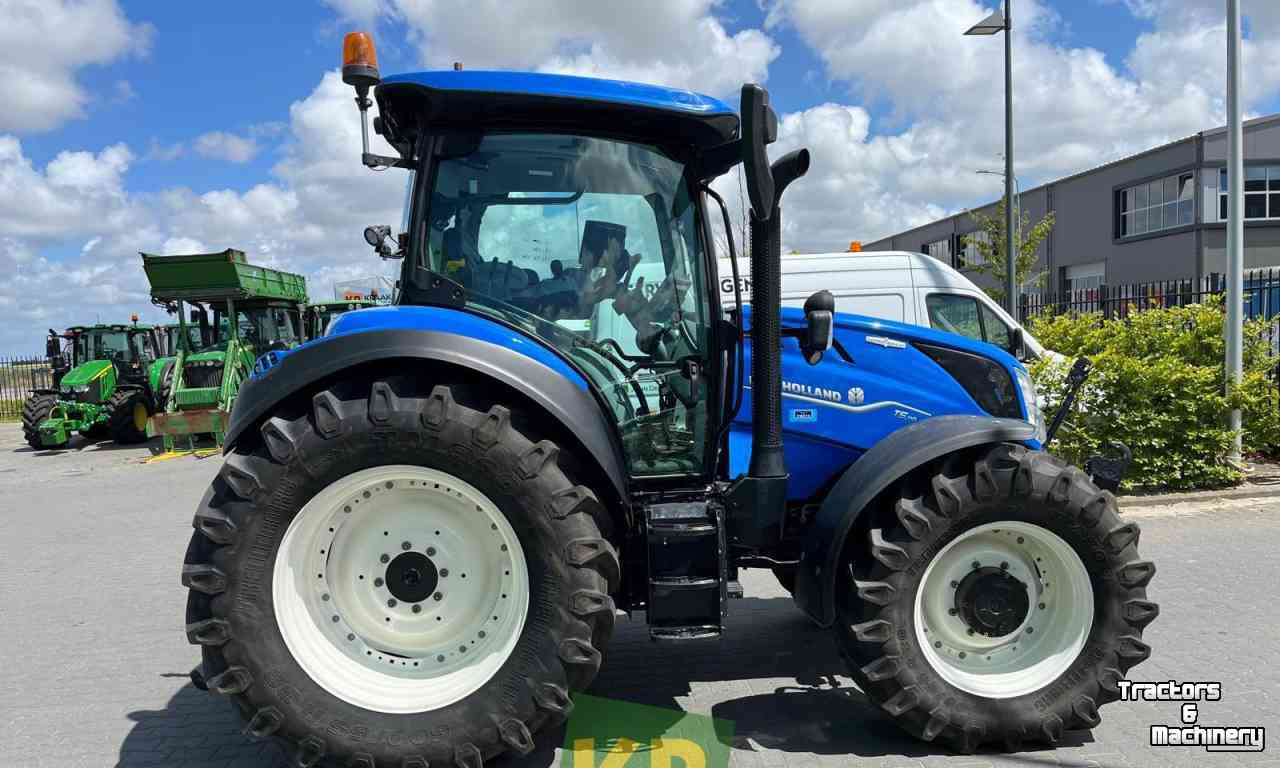 Tractors New Holland T5.110 Tractor