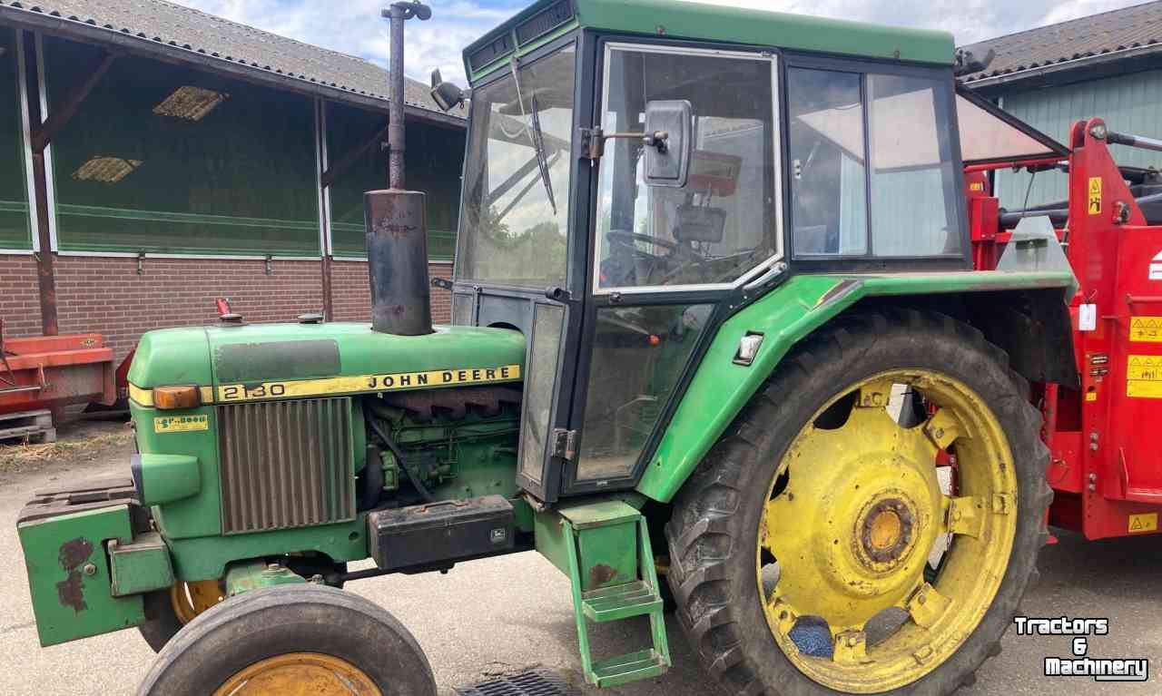 Tractors John Deere 2130 2WD Tractor