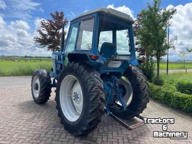 Tractors Ford 6710