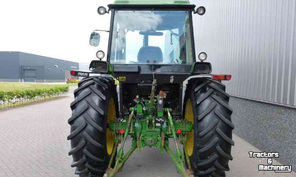 Tractors John Deere 4055 4WD Tractor