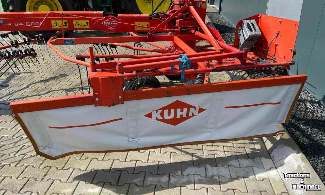 Rake Kuhn GA 6000 Rugger