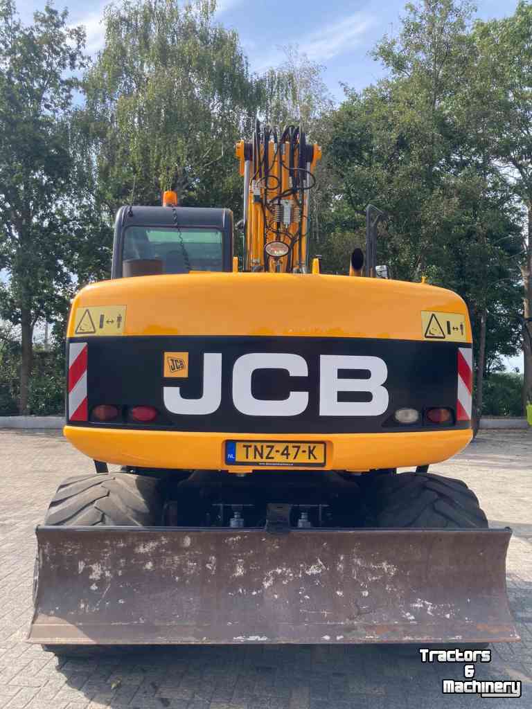 Excavator mobile JCB JS145W