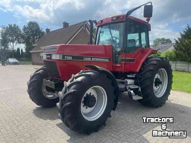 Tractors Case-IH Magnum 7120