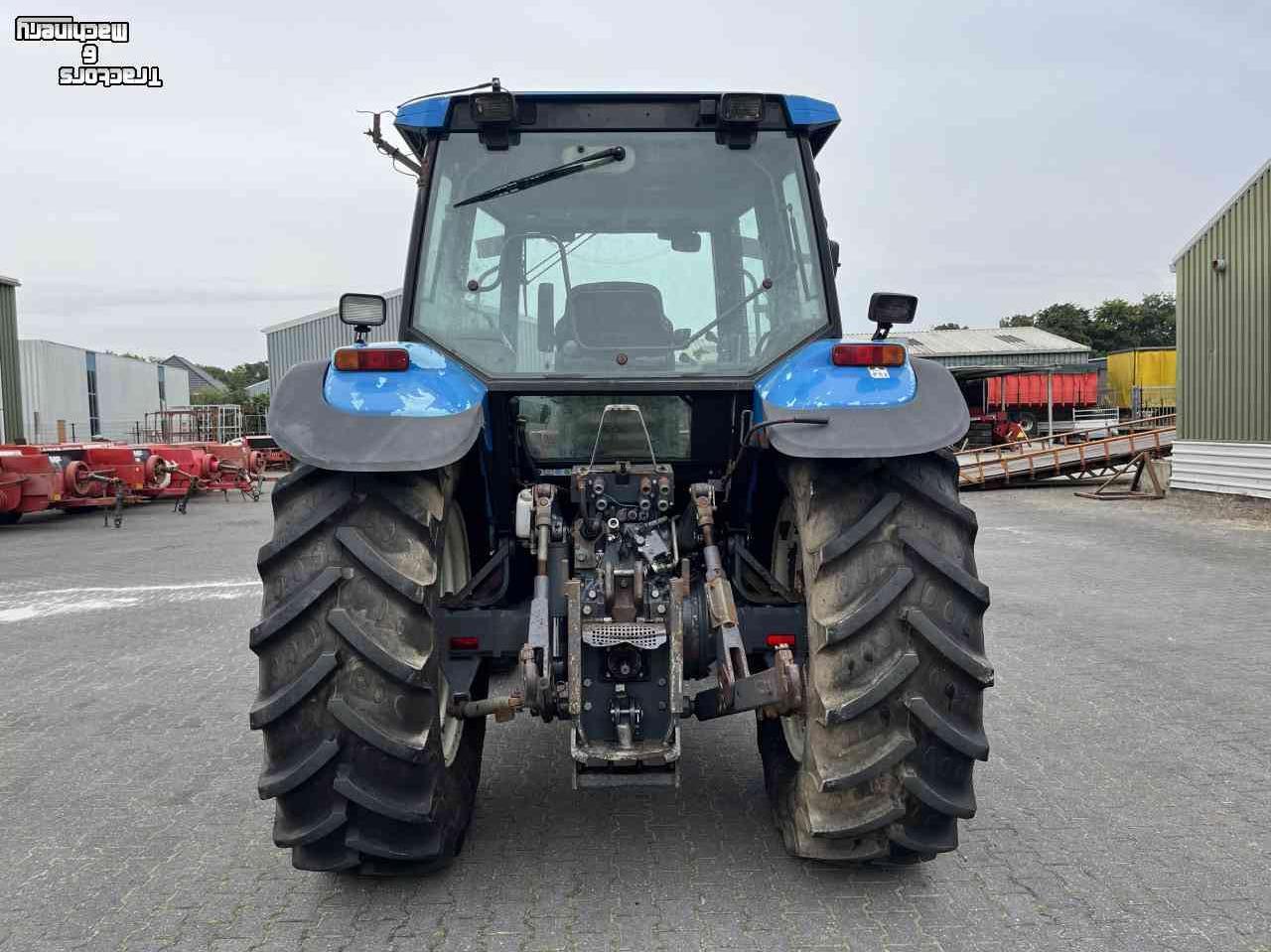 Tractors New Holland 8160 mechanical transmission