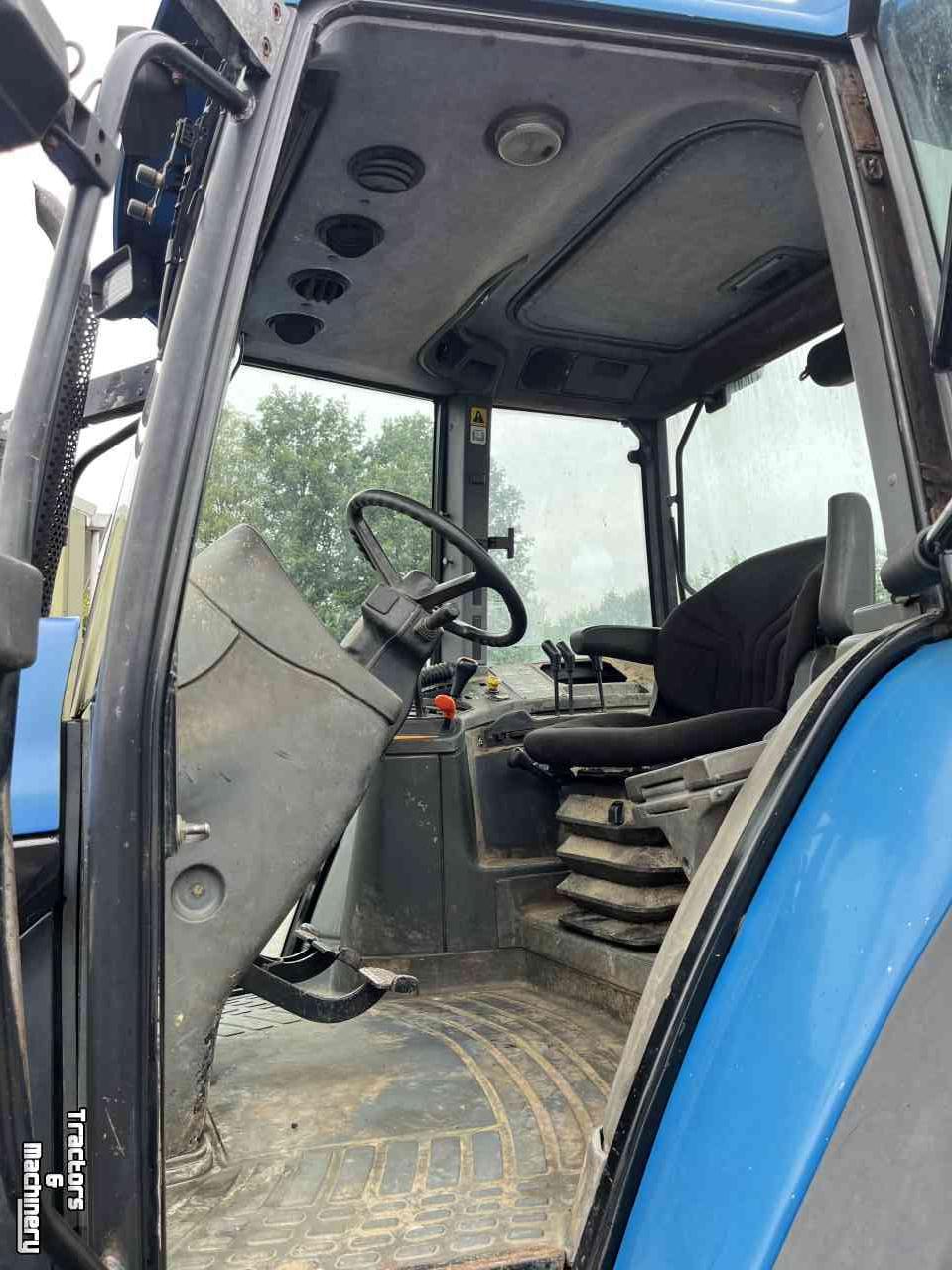 Tractors New Holland 8160 mechanical transmission