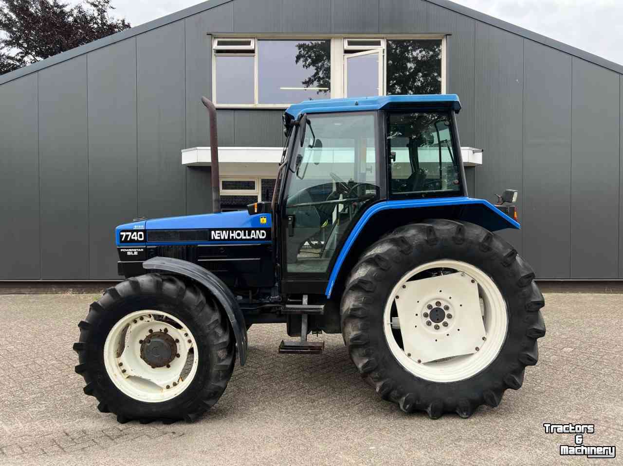 Tractors Ford 7740