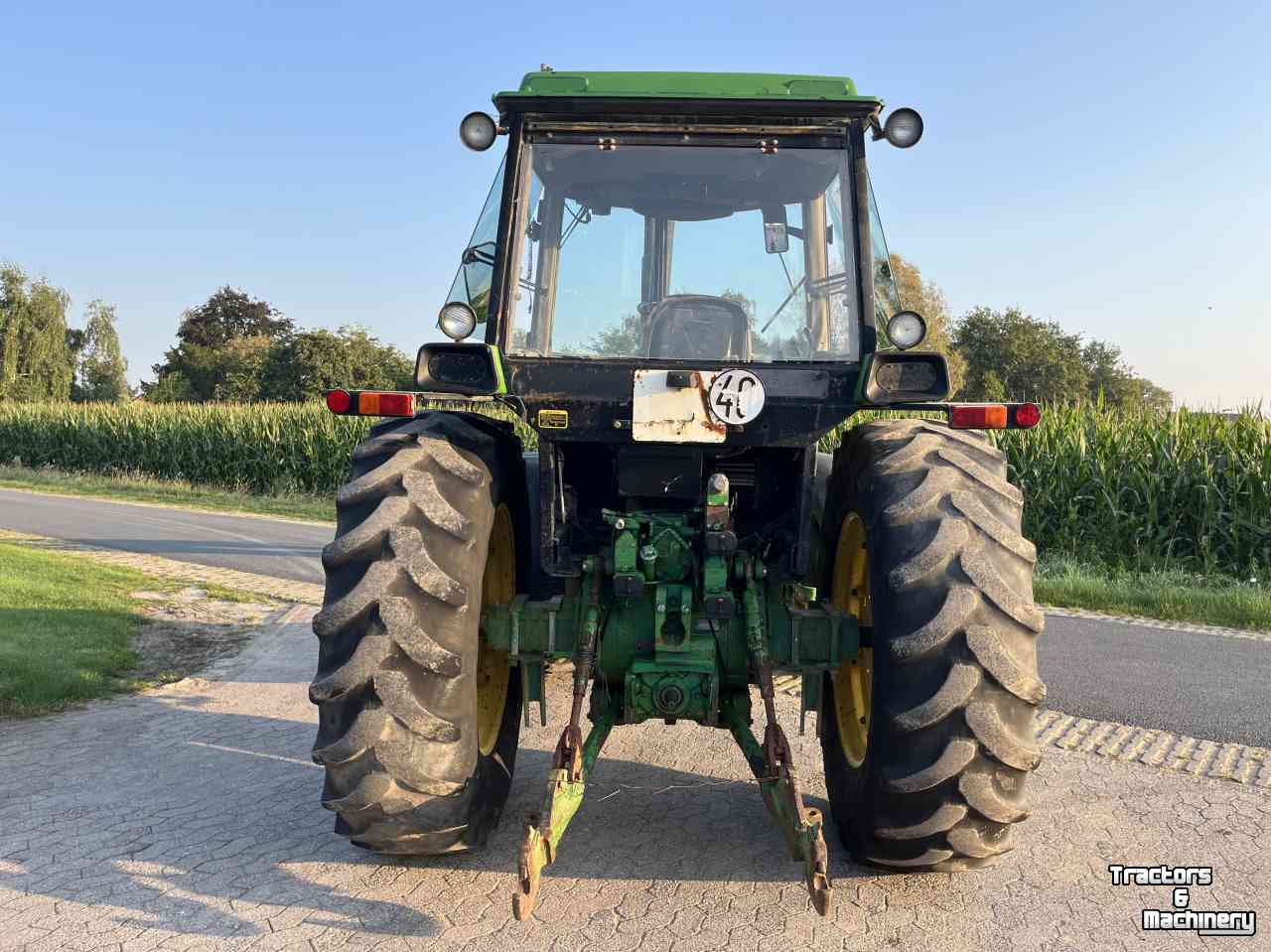 Tractors John Deere 4255