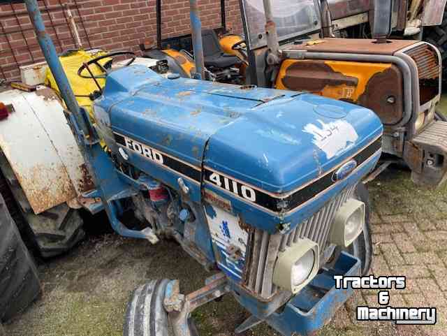 Tractors Ford 4110