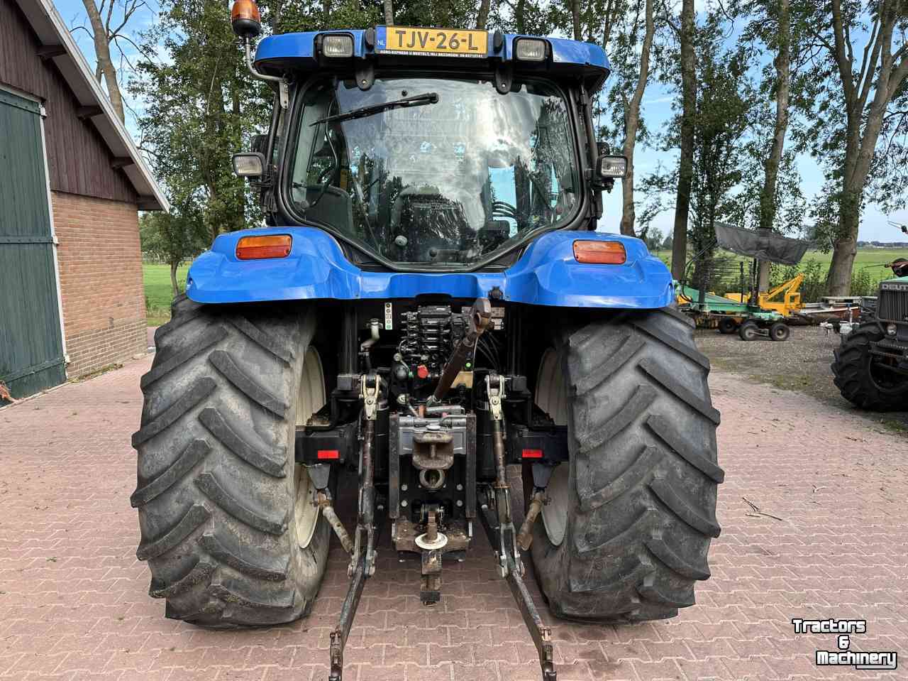 Tractors New Holland TS100A met voorlader