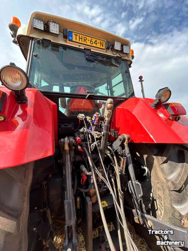 Tractors New Holland TVT 145 (Steyr kleuren)