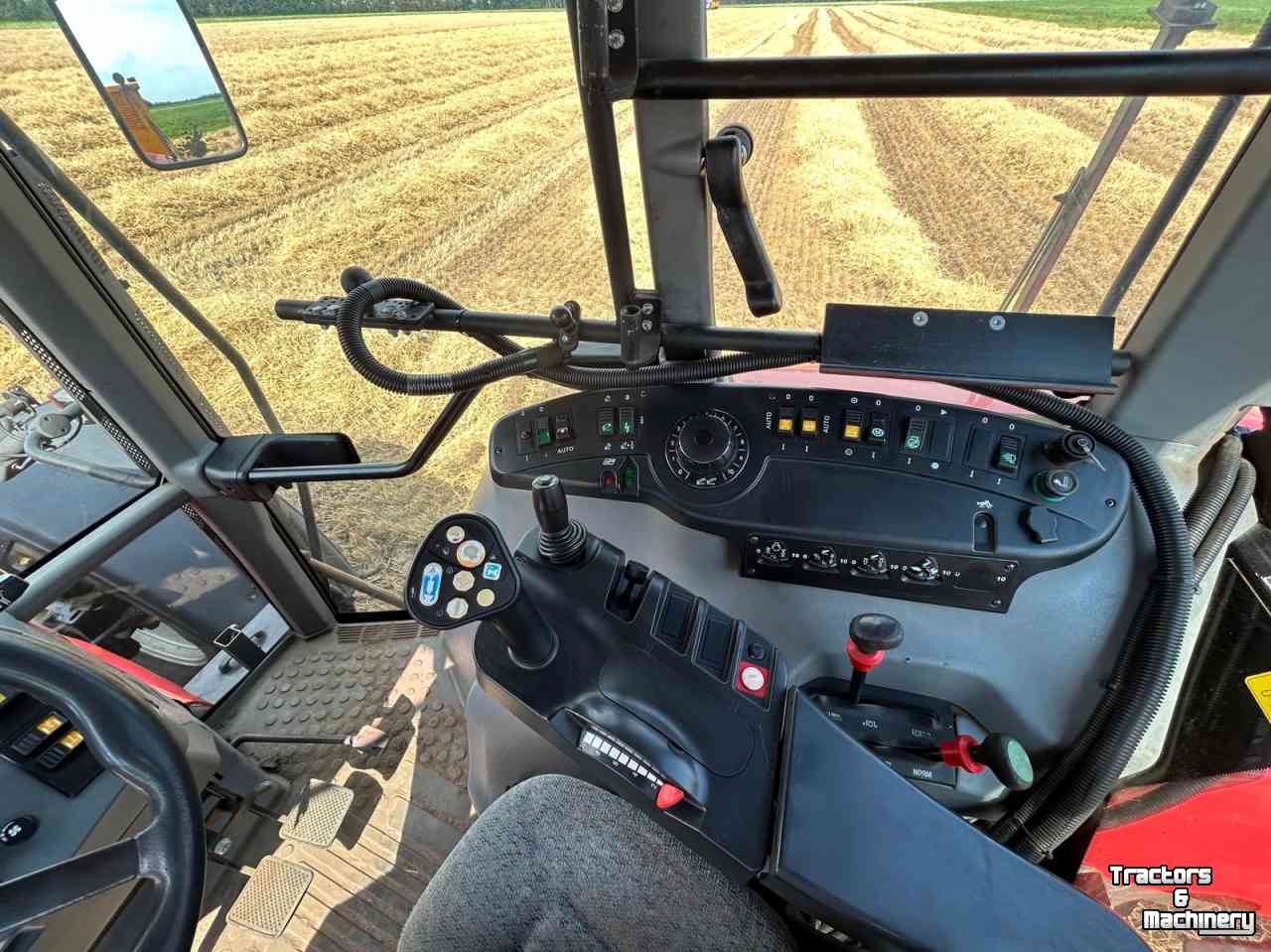 Tractors New Holland TVT 145 (Steyr kleuren)