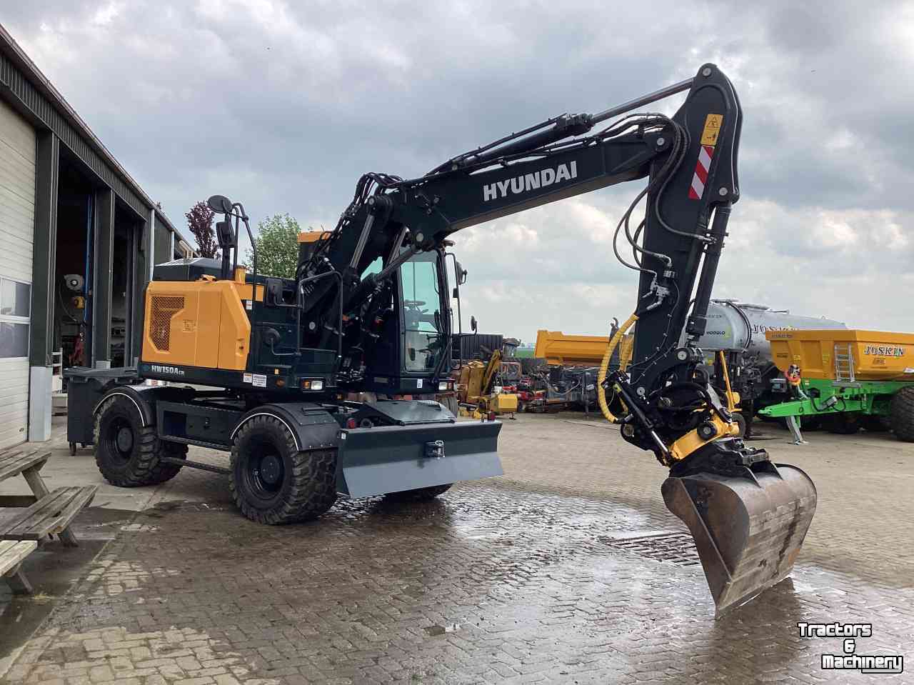 Excavator mobile Hyundai HW150 A-CR demo bandenkraan