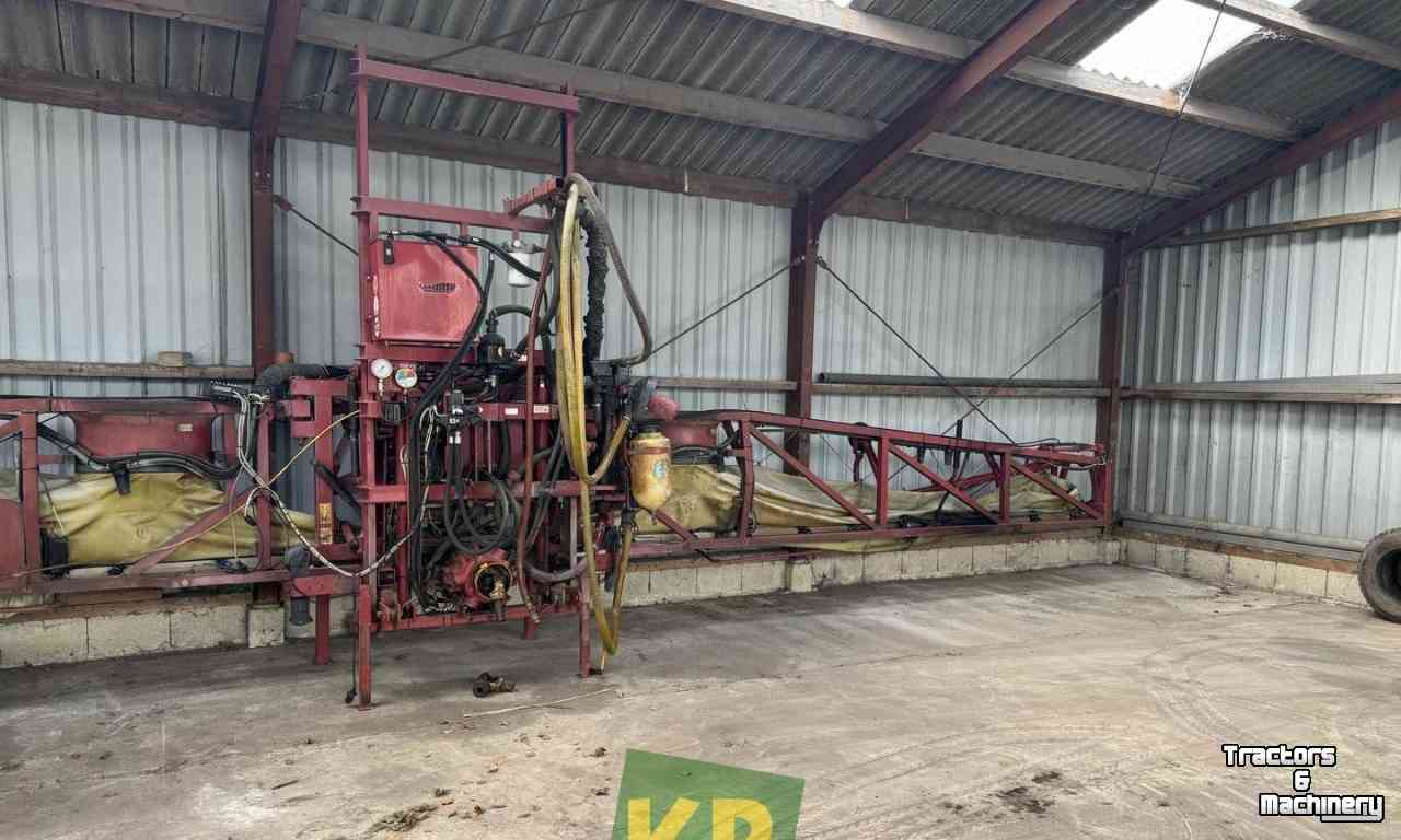 Fieldsprayer 3 points Hardi Twinforce Gedragen Veldspuit