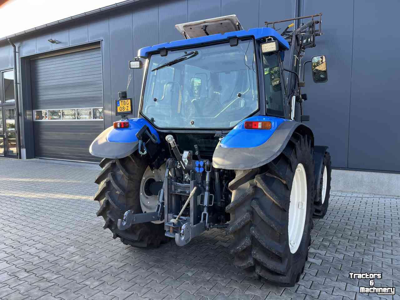 Tractors New Holland TL90