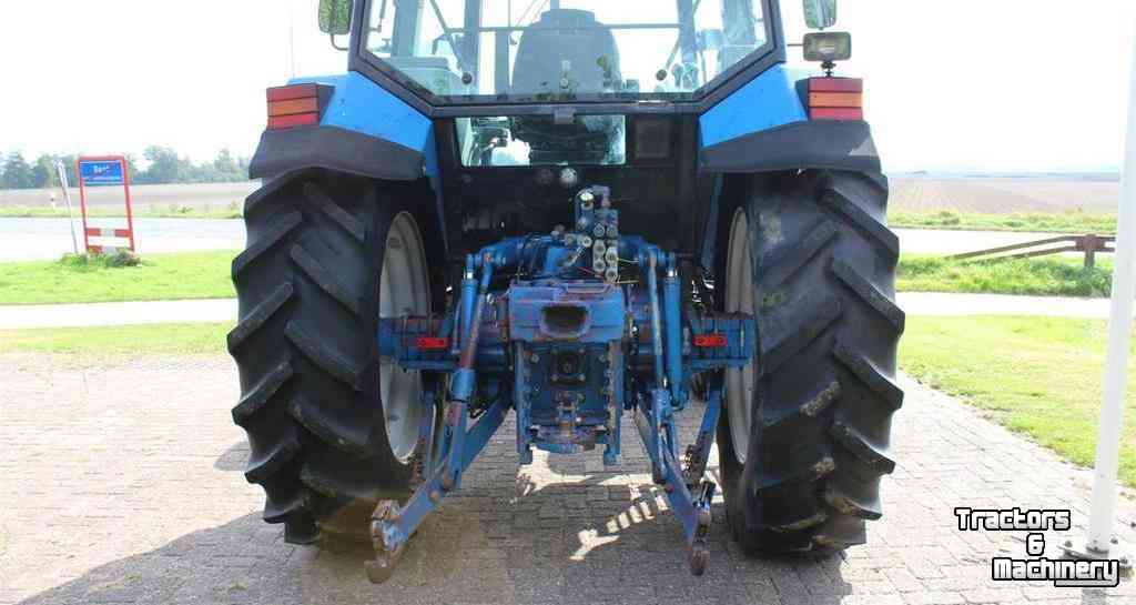 Tractors Ford 7840 SLE Tractor