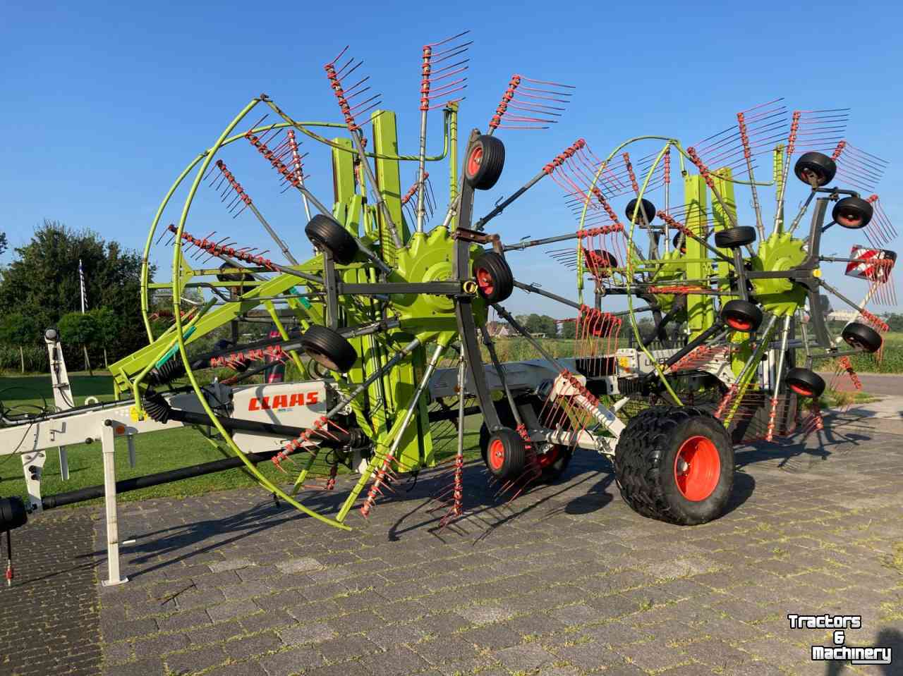 Rake Claas Claas liner 4000.