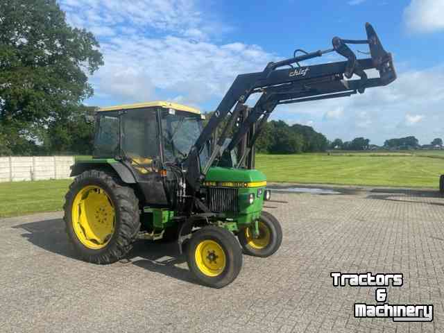 Tractors John Deere 1850 + frontlader