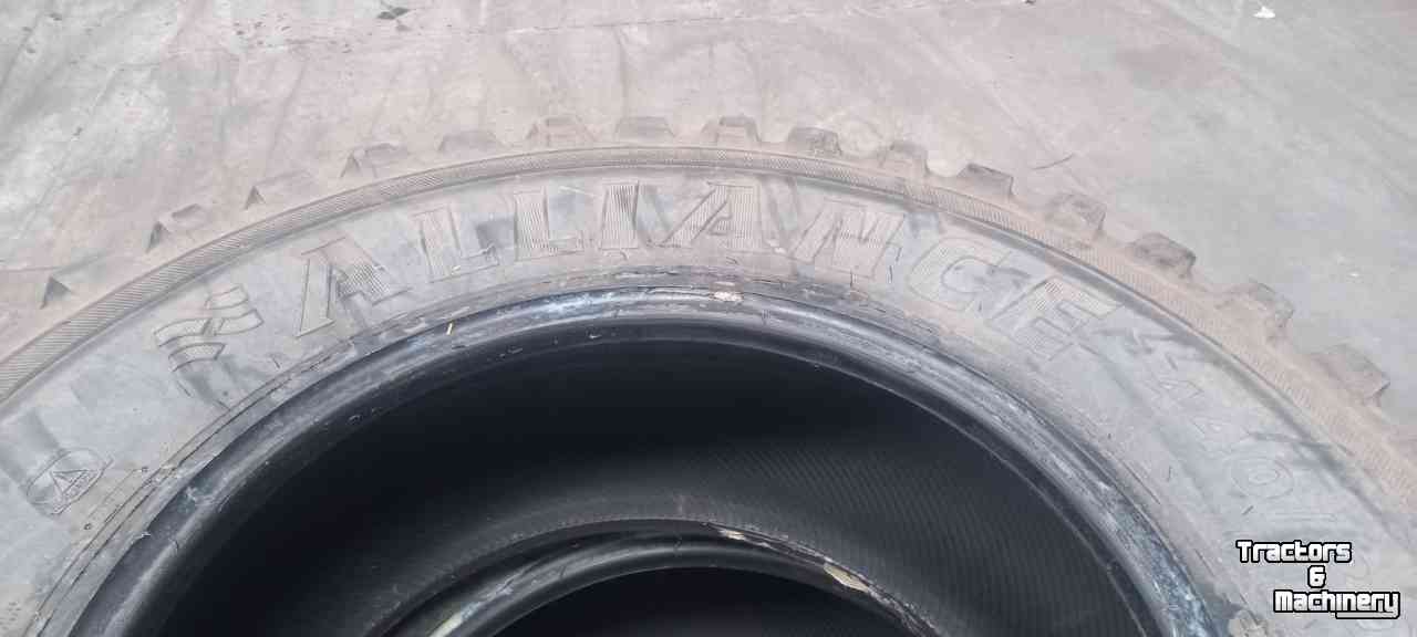 Wheels, Tyres, Rims & Dual spacers Alliance 440/80R28