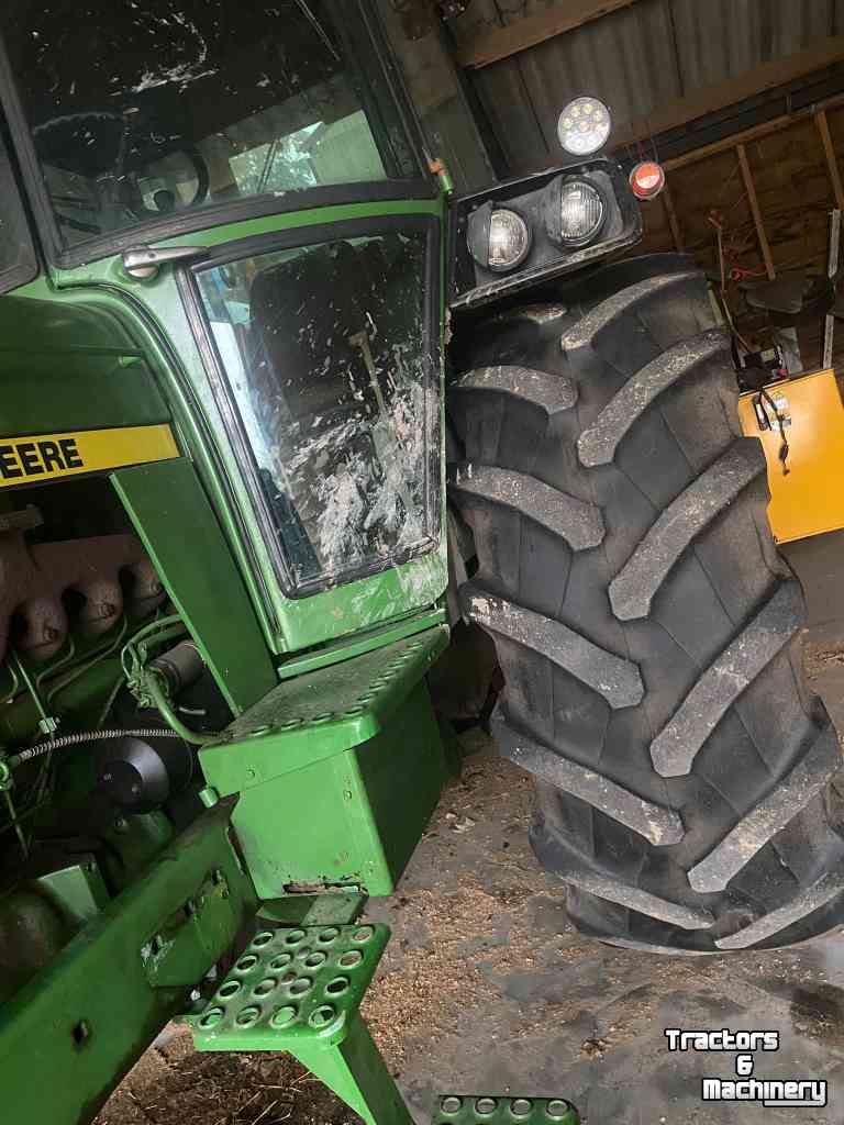 Tractors John Deere 4040