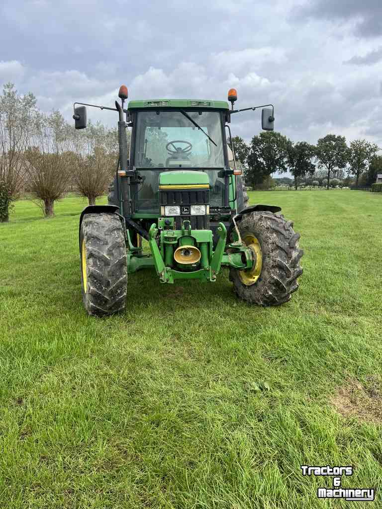 Tractors John Deere 6200