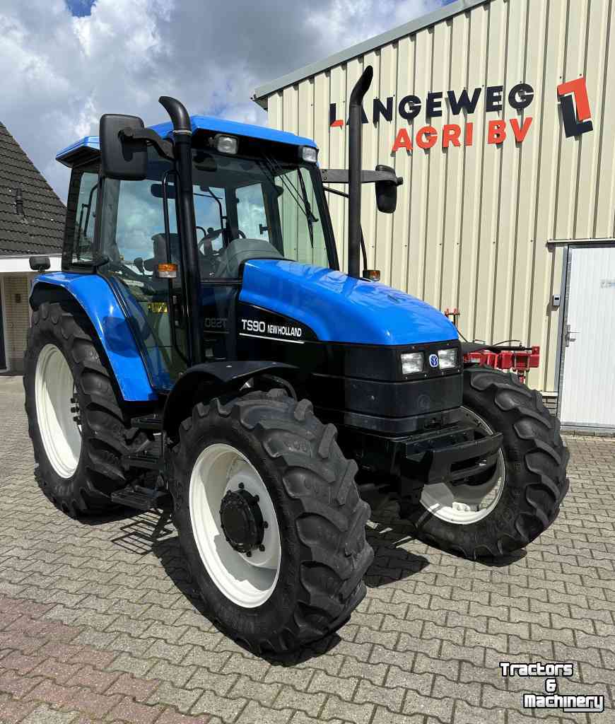 Tractors New Holland TS 90