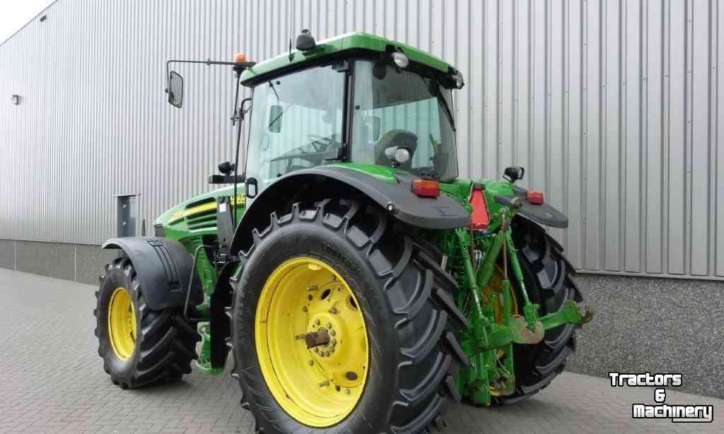 Tractors John Deere 7820 Tractor