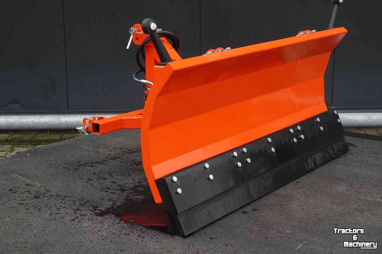 Snow Removal Equipment Hofstede Sneeuwschuif sneeuw schuif schuiver mini smalspoor shovel  gladheidbestrijding gladheid bestrijding